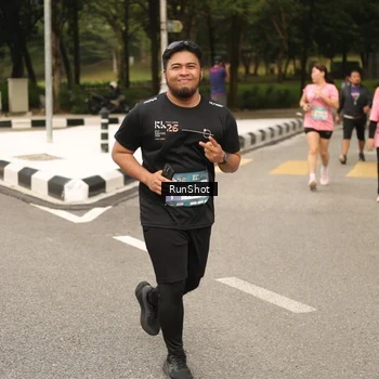 Runner Photo 4264672