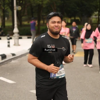 Runner Photo 4264677
