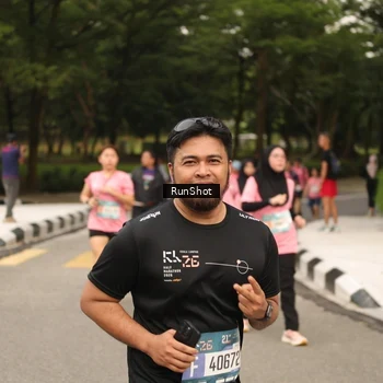 Runner Photo 4264682