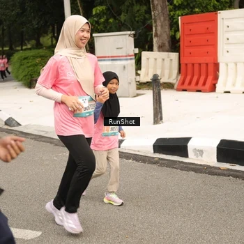 Runner Photo 4264747