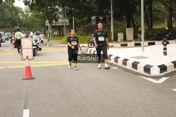 Runner Photo 4264781