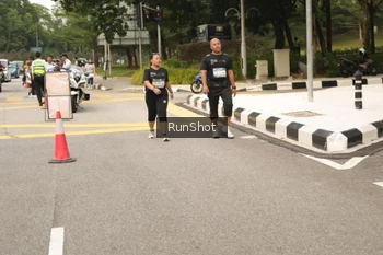 Runner Photo 4264798