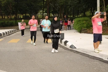 Runner Photo 4264812
