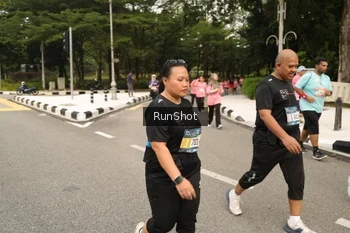 Runner Photo 4264842