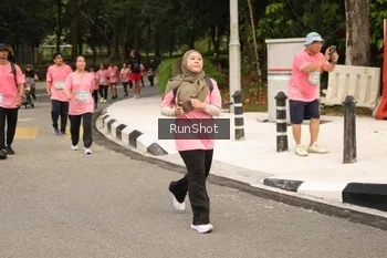 Runner Photo 4264845