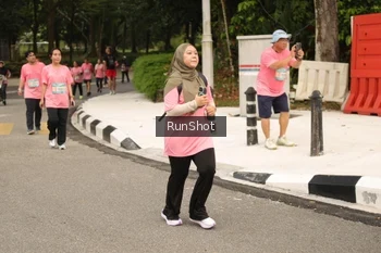 Runner Photo 4264850
