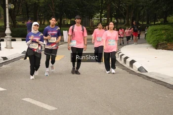 Runner Photo 4264855