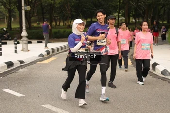 Runner Photo 4264858