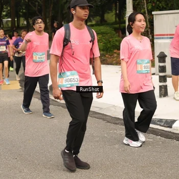 Runner Photo 4264884