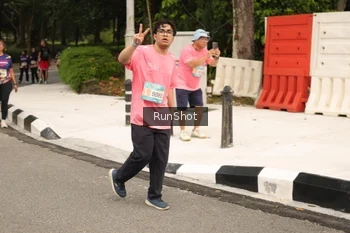 Runner Photo 4264895