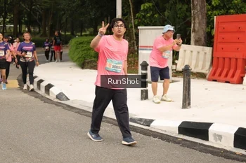 Runner Photo 4264896