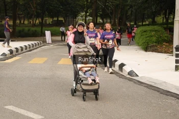 Runner Photo 4264903