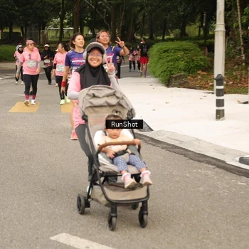 Runner Photo 4264914