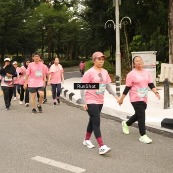 Runner Photo 4264935