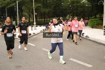 Runner Photo 4264943