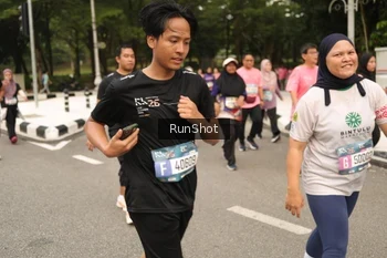 Runner Photo 4264957