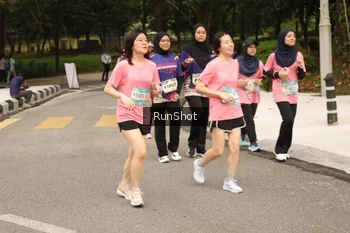 Runner Photo 4264997