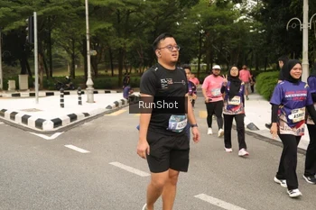 Runner Photo 4265021