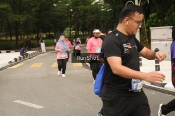 Runner Photo 4265026