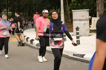 Runner Photo 4265028