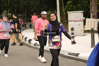 Runner Photo 4265029