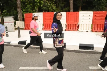 Runner Photo 4265042