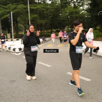 Runner Photo 4265111