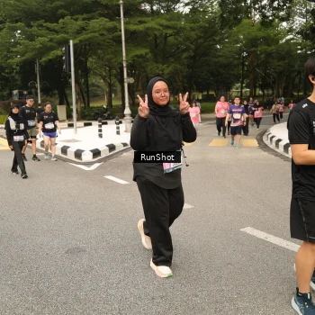 Runner Photo 4265116