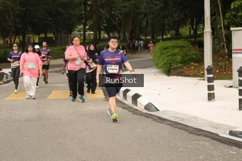 Runner Photo 4265134