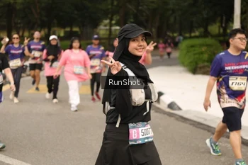 Runner Photo 4265153
