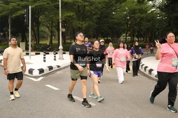 Runner Photo 4265159
