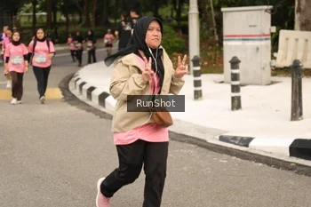 Runner Photo 4265215