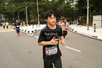 Runner Photo 4265217