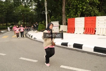 Runner Photo 4265219