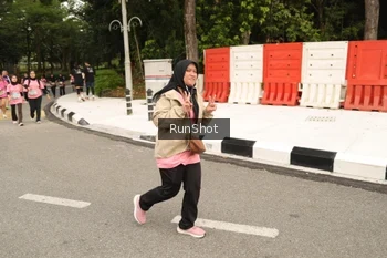 Runner Photo 4265221