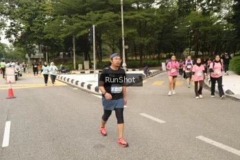 Runner Photo 4265234