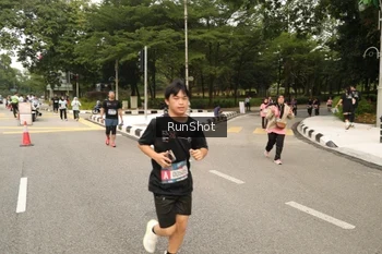Runner Photo 4265236