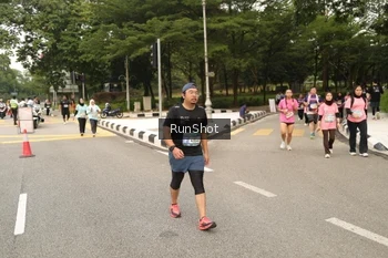Runner Photo 4265240