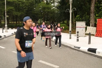 Runner Photo 4265248