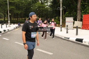 Runner Photo 4265249