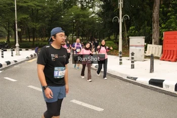Runner Photo 4265251
