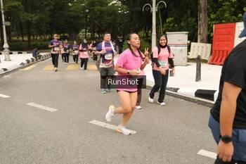 Runner Photo 4265254
