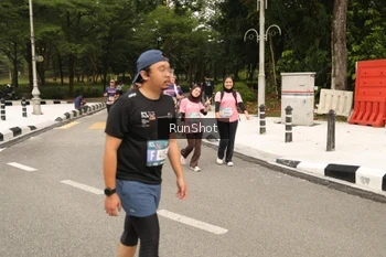 Runner Photo 4265257