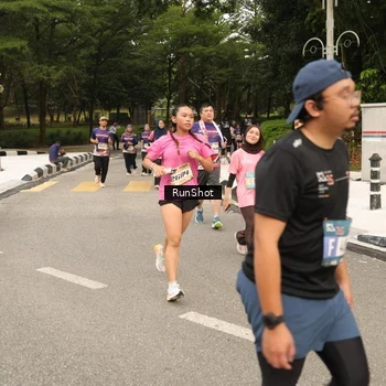 Runner Photo 4265279