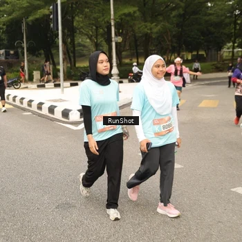 Runner Photo 4265307