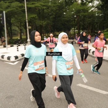 Runner Photo 4265308