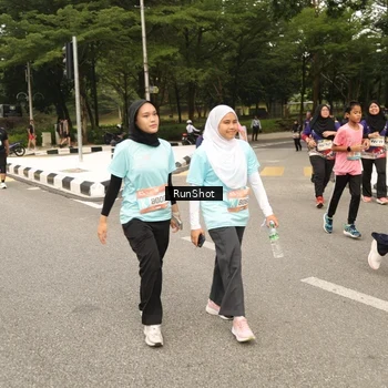 Runner Photo 4265318
