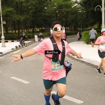 Runner Photo 4265329