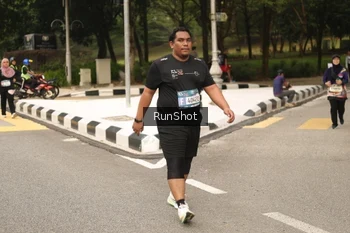 Runner Photo 4265356