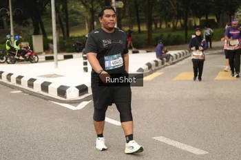 Runner Photo 4265367